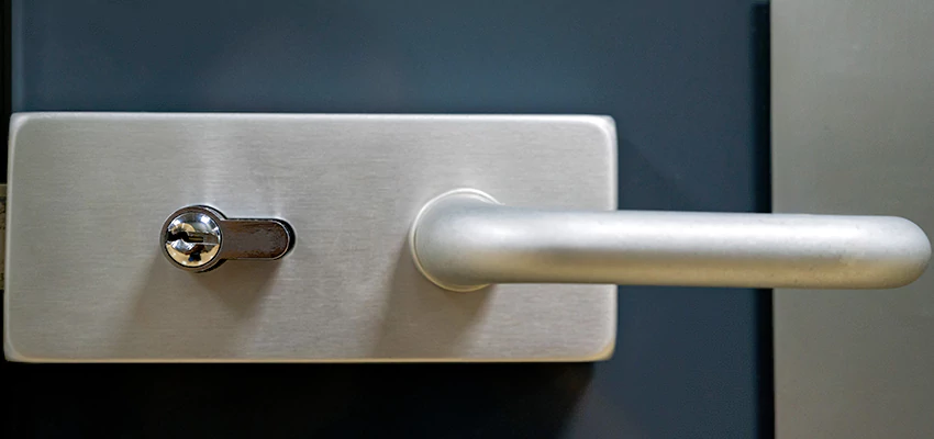 Change Patio Door Locks in Franklin, California